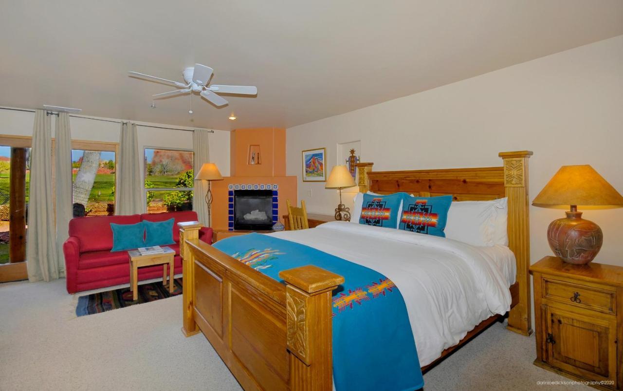 Adobe Hacienda Bed & Breakfast Седона Экстерьер фото