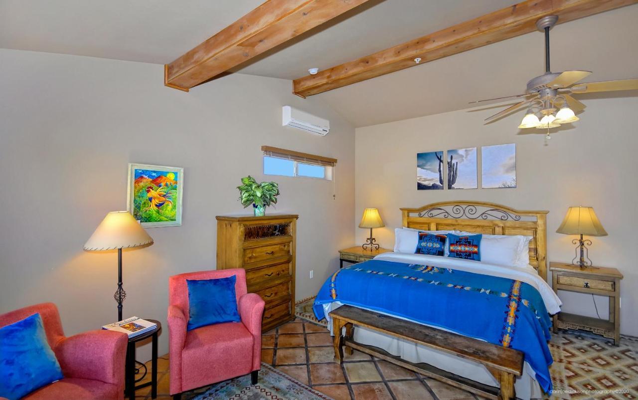 Adobe Hacienda Bed & Breakfast Седона Экстерьер фото